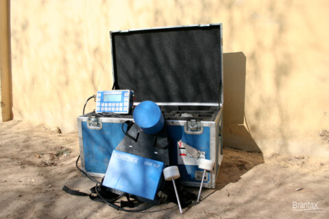 Frecventa foarte joasa (VLF) (a-4)